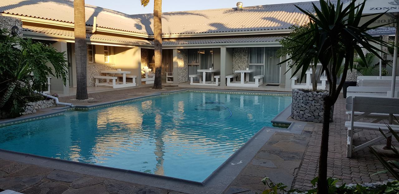 Savoy Hotel Jeffreys Bay Eksteriør bilde